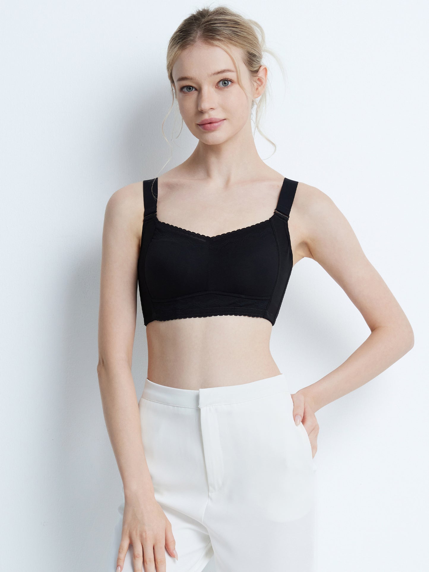 胸を小さく見せるブラ 小さく見せる ブラ